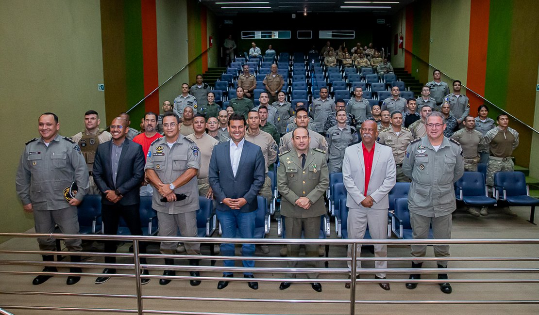 PMAL inicia nova turma do curso policial de capacitação aquática