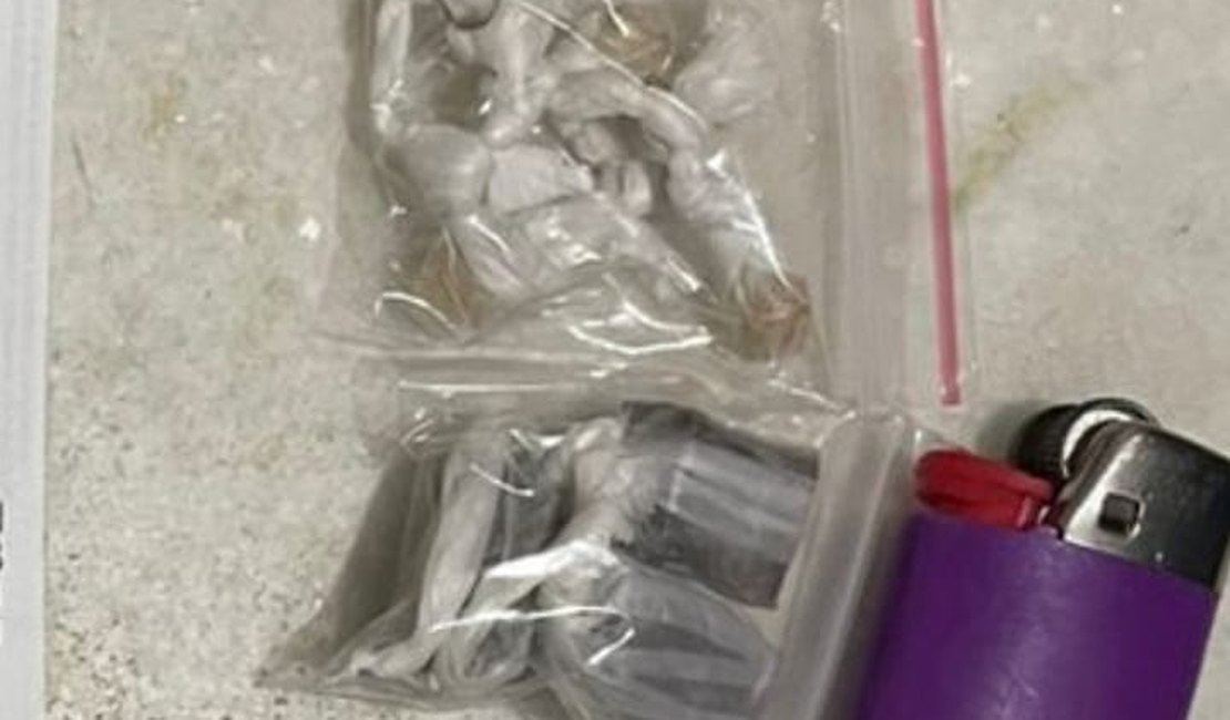 Jovem é flagrado com maconha e crack na zona rural de Maragogi