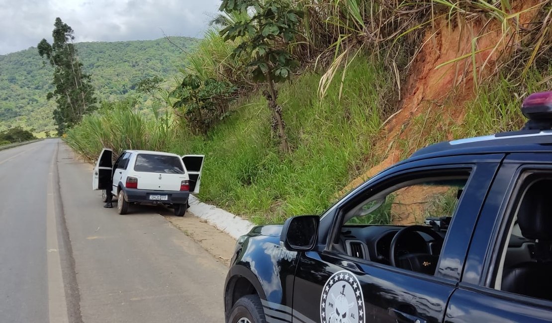 Carro roubado em Campestre é recuperado pela polícia