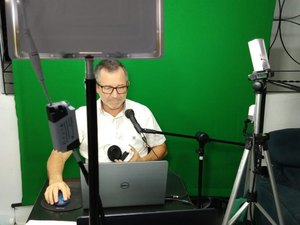 Dia dos Pais: professor da Semed é exemplo de pai, amigo e educador