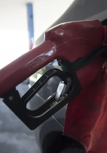 Petrobras aumenta diesel, mas subsídio mantém valor final; entenda