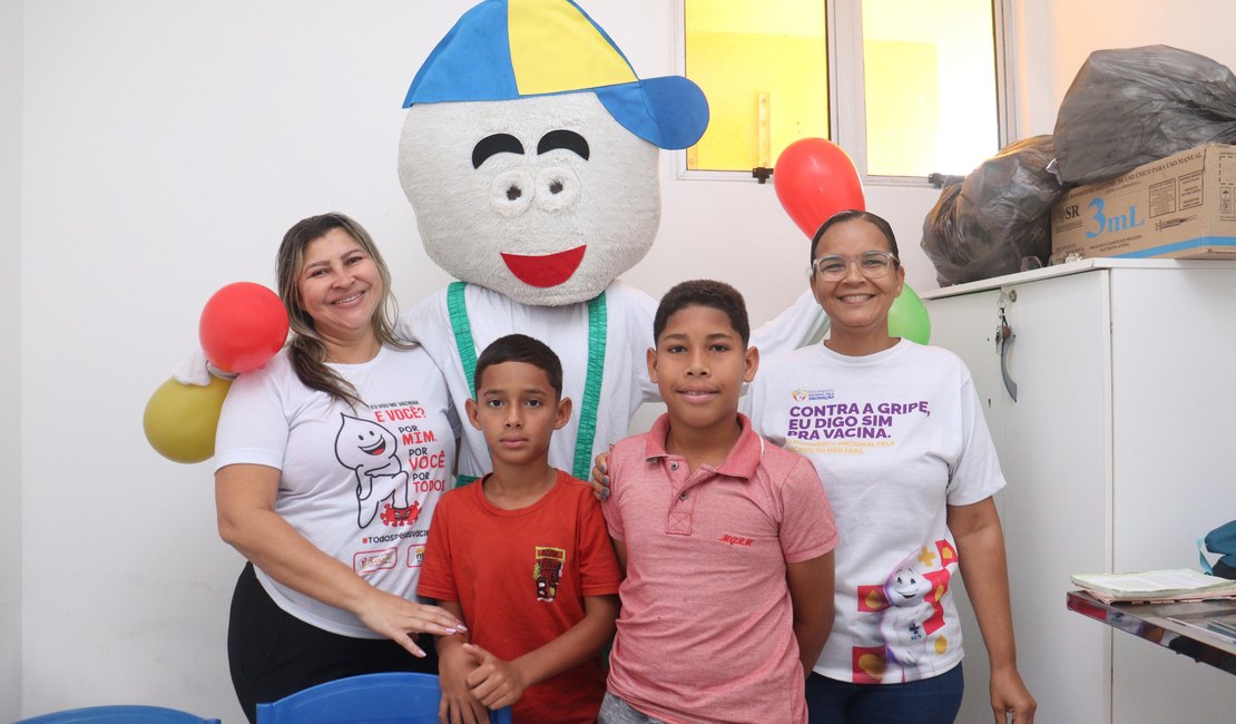 Matriz de Camaragibe realiza Dia D da campanha multivacinação