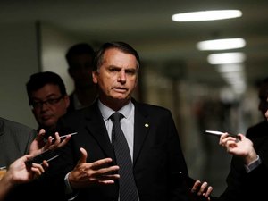 Bolsonaro pretende dobrar pontos para suspensão de CNH