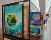 Artista plástico Cícero Brito retrata o perigo ambiental na Terra em 16 telas expostas no Partage Shopping