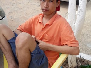 Adolescente  se perde dos pais e é encontrado em restaurante na AL 220