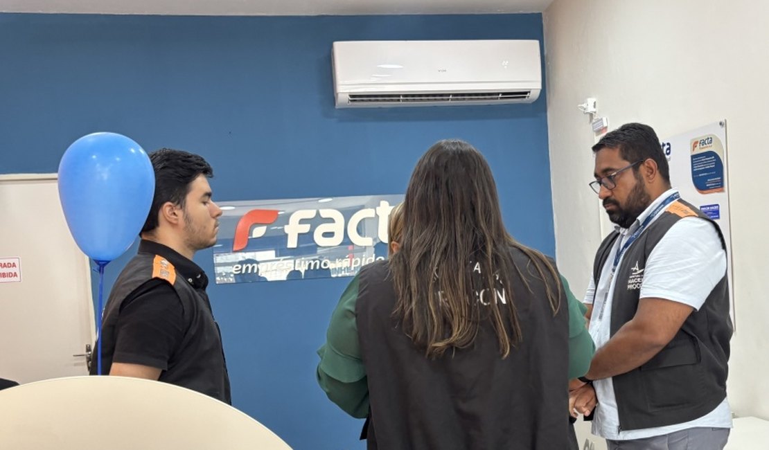 Procon Maceió encontra irregularidades em estabelecimentos financeiros
