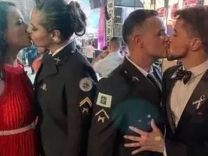 Promotoria vai investigar homofobia após beijos em formatura da PM