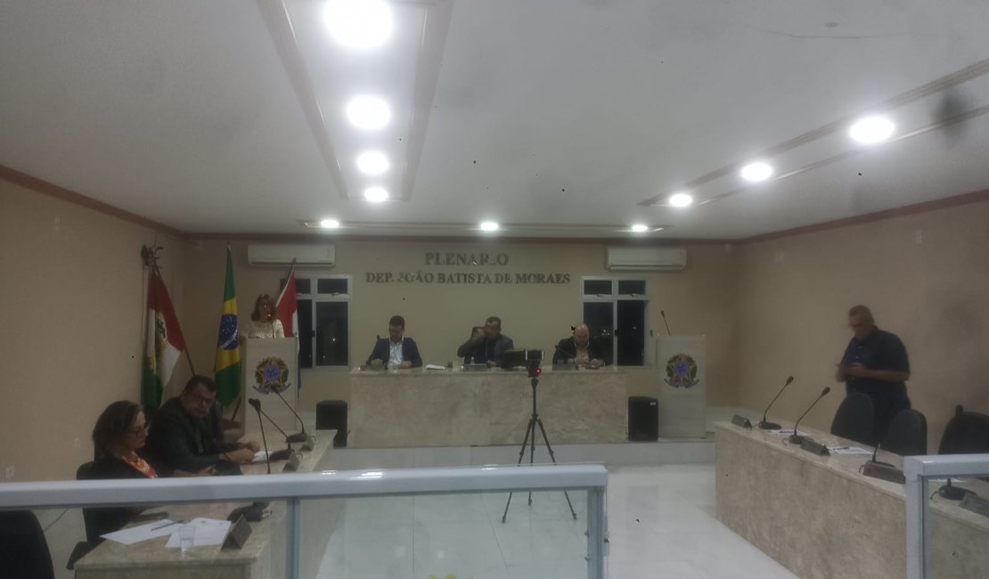 Câmara de Porto Calvo recebe Lei Orçamentária Anual