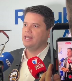 Davi Davino oficializa candidatura ao Senado em convenção do Republicanos