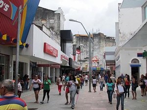 Intenção de Consumo continua em queda na capital alagoana