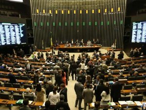 Câmara aprova texto-base de MP da reforma do ensino médio