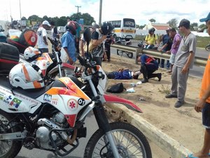 Acidentes na Avenida José Alexandre provocam lentidão
