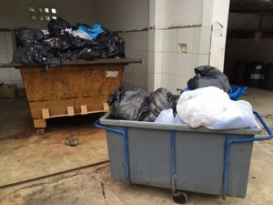 Hospital é notificado por misturar lixo infectante ao comum em Maceió