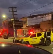 Major da PM invade casa da ex-companheira, faz reféns e ameaça matá-la em Maceió