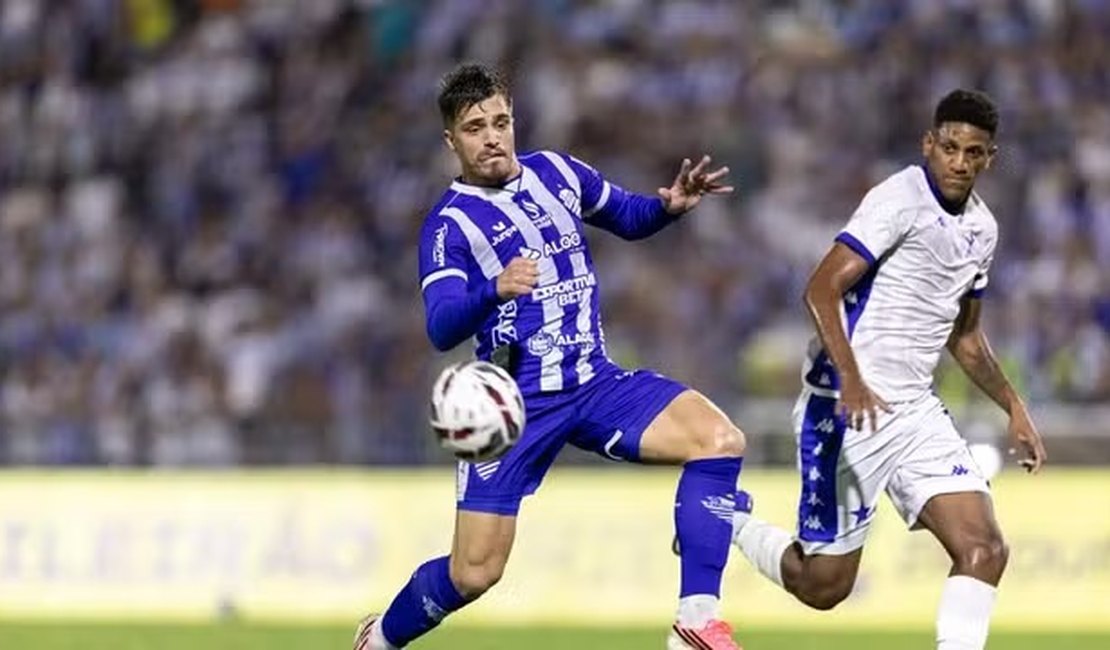 No Rei Pelé,  Nacional (AM) segura empate contra o  CSA e garante acesso a Série C