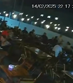 MP denuncia PMs por disparos em frente à hamburgueria em Delmiro Gouveia