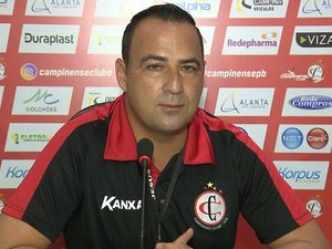 Paulo Foiani não resiste a pressão e foi demitido do comando do Campinense