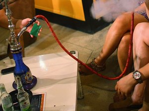 Uso do narguilé poderá ser proibido para menor de 18 anos