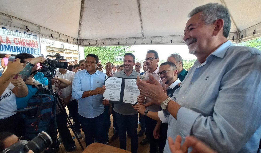 Júlio Cezar e Paulo Dantas assinam Ordem de Serviço para implantação de adutora em Lagoa do Mato dos Lopes