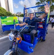 JHC inova na coleta sustentável, trocando carroças de tração animal por triciclos elétricos