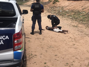 Homem é preso algumas horas após matar a esposa a facadas