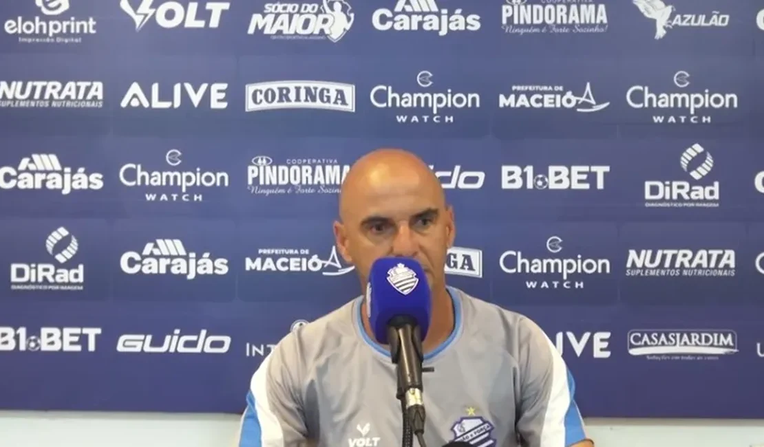 Técnico do CSA fala sobre estratégia pra enfrentar o Cruzeiro
