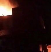 Incêndio destrói residência de vereador no município de Paripueira
