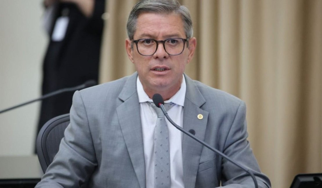 Cabo Bebeto critica homenagem a Margareth Menezes na Assembleia Legislativa de Alagoas