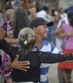 Expectativa de vida no país sobe para 76,6 anos, a maior já registrada