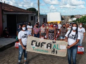 Famílias alagoanas recebem 3 mil cestas básicas