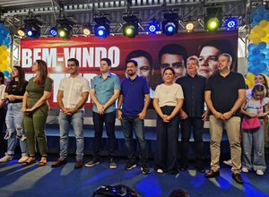 Rodrigo Cunha prestigia lançamento de pré-candidatura de Davi Davino Filho ao Senado