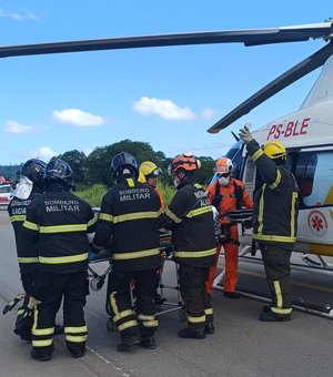 Homem fica ferido após se envolver em colisão entre carreta e carro em Pilar