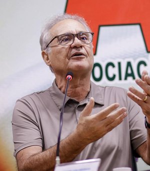 Na AMA, Renan Calheiros abre o jogo sobre as eleições e a candidatura de Renan Filho ao governo em 2026