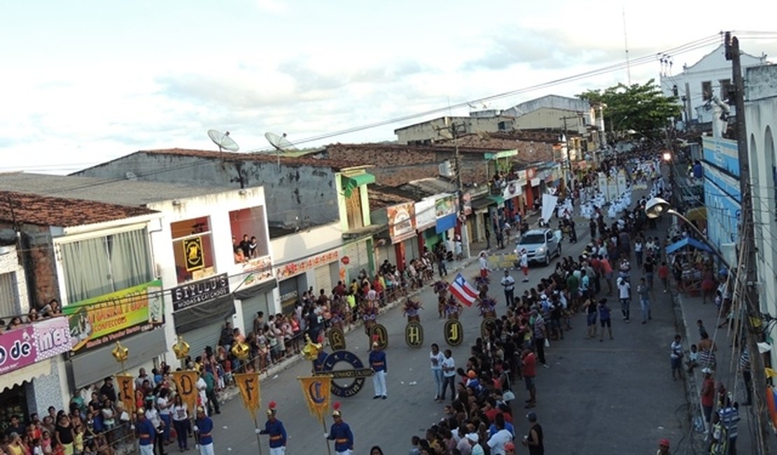 Porto Calvo faz desfile de Emancipação Política de AL