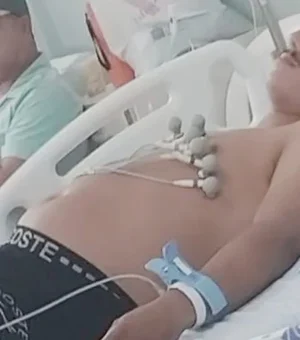 [Vídeo] Jovem arapiraquense que aguardava cirurgia há dois meses é operado em Maceió