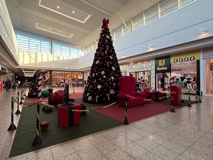 Chegada do Papai Noel neste sábado marca o início das festividades natalinas no Partage Arapiraca Shopping