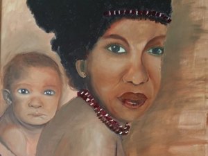 Memorial à República recebe exposição da artista plástica Elisa Sarmento