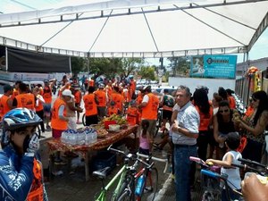 Arapiraquense comemora dia mundial sem carro