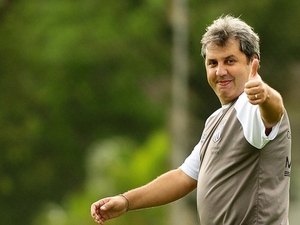 Gilson Kleina acerta e será o novo técnico da Chapecoense