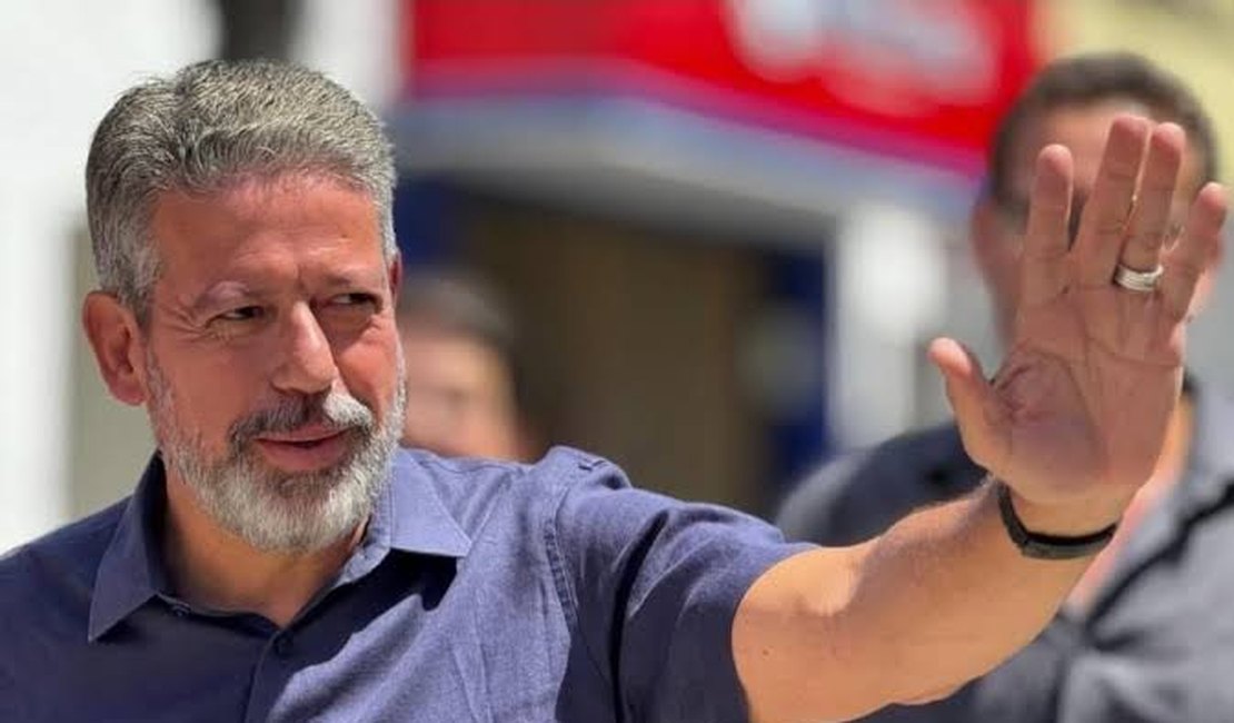 “Quem sabe um dia”, diz Lira sobre votar em Renan Filho para o governo de AL