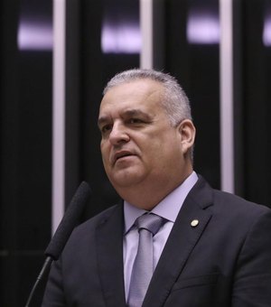 Alfredo Gaspar garante aprovação de urgência para PL que dá garantia às vítimas da Braskem