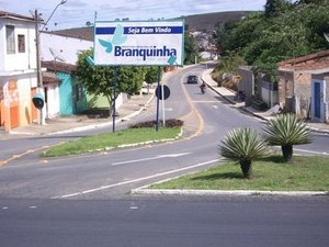 Caminhão capota e motorista morre , em Branquinha, Alagoas