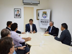 Prefeitura e CBTU fecham acordo no projeto do VLT em Mangabeiras