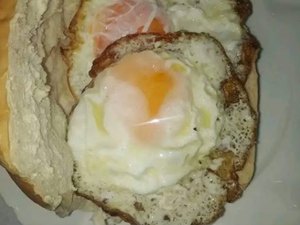 Pão com ovo e água: Em Poço das Trincheiras o afrontamento aos inocentes