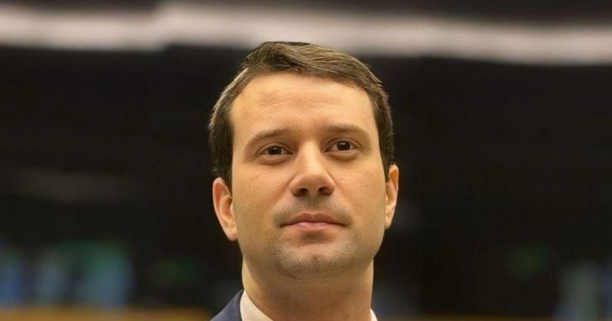 Deputado Daniel Barbosa lança livro com reflexões sobre desenvolvimento ...
