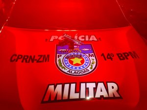 Policial é preso por ameaçar e atirar contra residência da esposa em Novo Lino