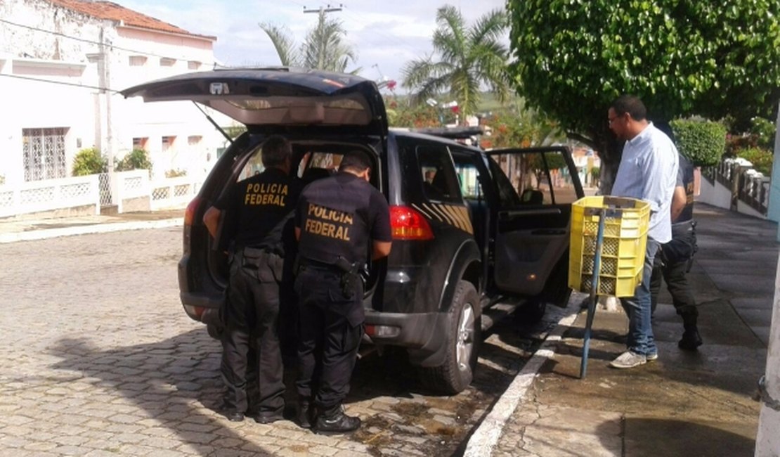 Operação da Polícia Federal é realizada no Agreste e em Maceió