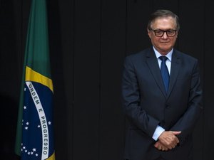Escolas de elite divulgam carta com críticas ao ministro da Educação