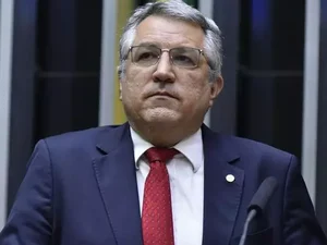 Padilha afirma que governo já tem dados de quem financiou atos golpistas em Brasília