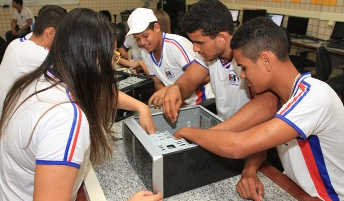 Secretaria de Educação oferece 675 vagas em cursos do Pronatec